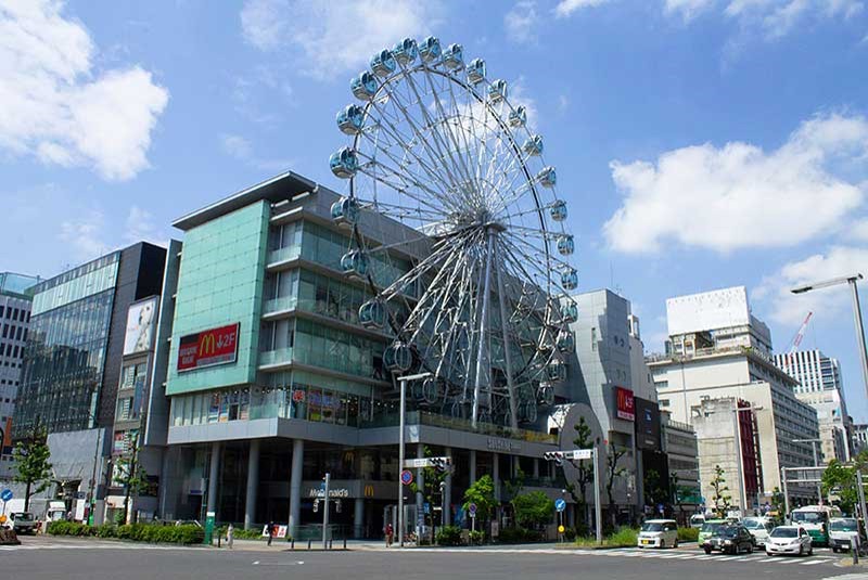 珍品！悲報閉店！京楽サンシャイン栄　観覧車ガラスオブジェ　高さ約15センチ サンシャインKYORAKU栄」閉店 | パチンコ設備修理|フィールド・サービス